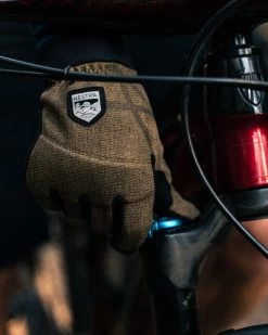 Hestra Bike Infinium BC 5-finger - Olive 13 Hestra Bike Infinium BC 5-finger - Olive -Hestra Store 301 9c0aed721b apperstudio hestra enduro brown 1 original