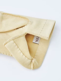 Hestra Chamois Handsewn Unlined - Natural Yellow -Hestra Store 322 b65f7109e6 20190 400 3 original