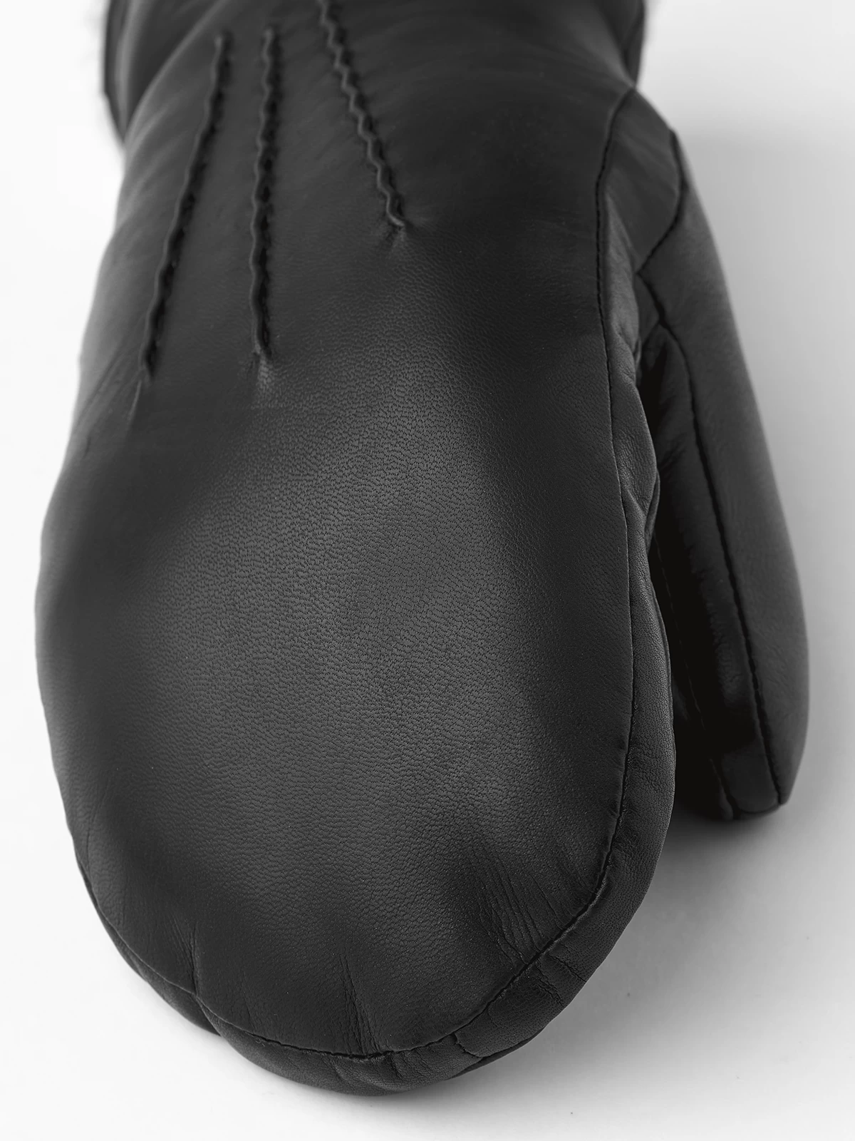 Hestra Kathryn - Black 6 Hestra Kathryn - Black - Image 4