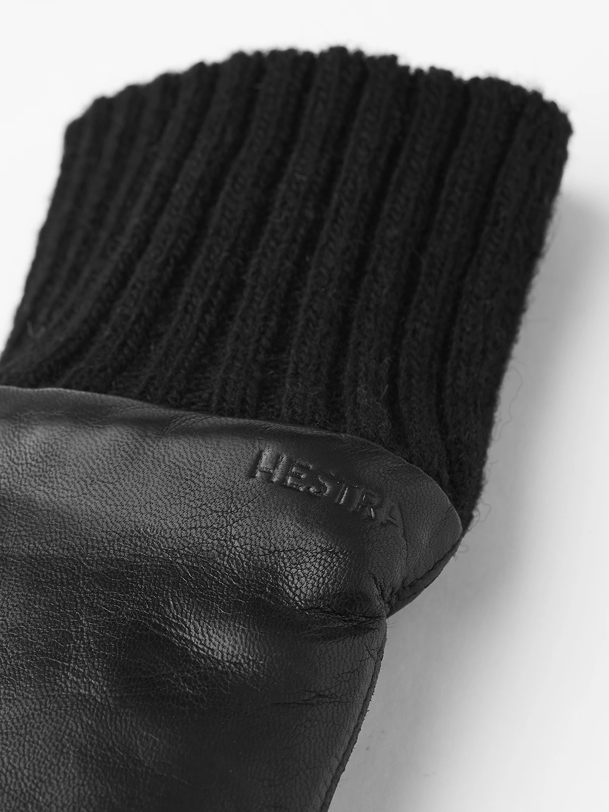 Hestra Tina - Black 4 Hestra Tina - Black - Image 2