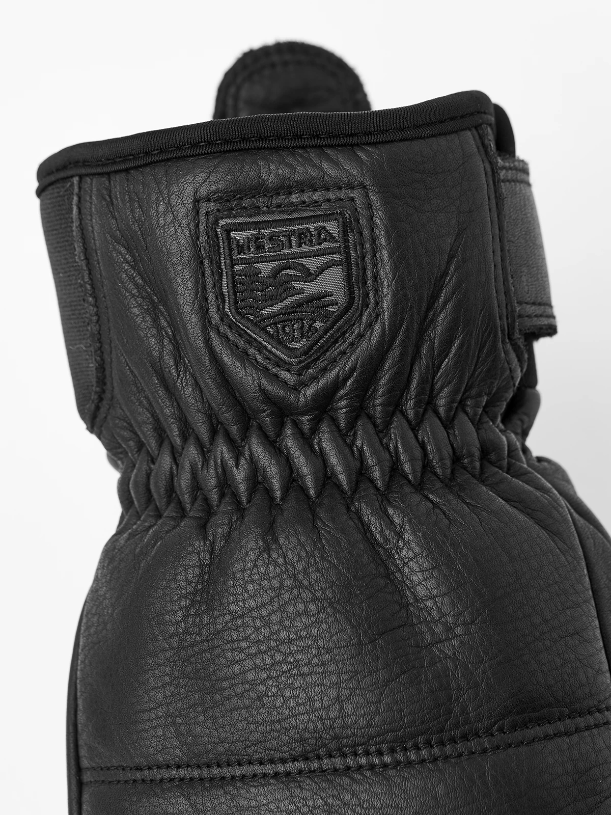 Hestra Alpine Leather Primaloft Mitt - Black 5 Hestra Alpine Leather Primaloft Mitt - Black - Image 3