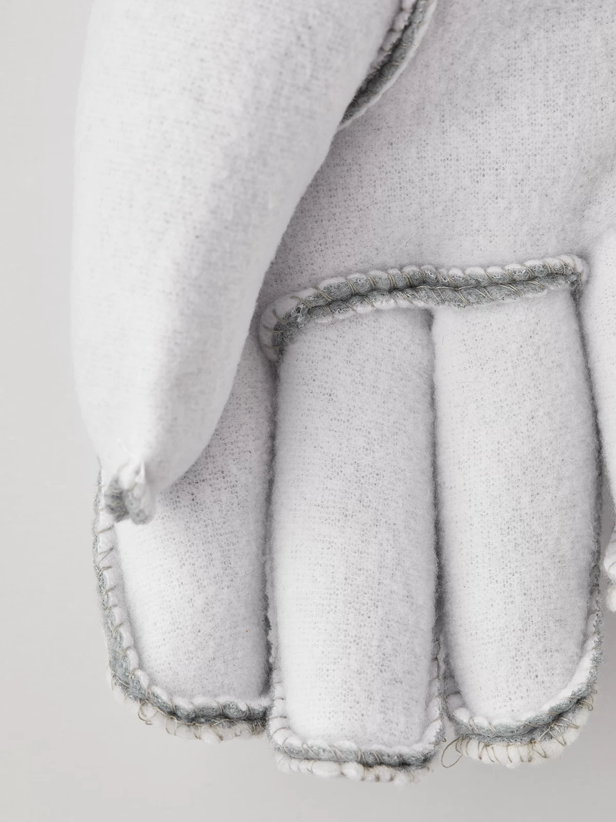 Hestra Patrol Liner 5-finger - Offwhite 6 Hestra Patrol Liner 5-finger - Offwhite - Image 4