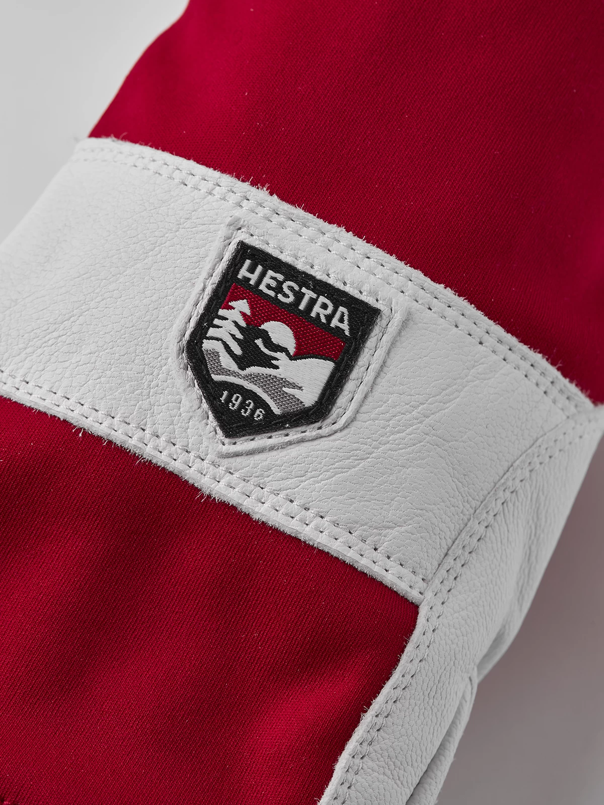 Hestra Leather Pull Over Mitt - Red 5 Hestra Leather Pull Over Mitt - Red - Image 3