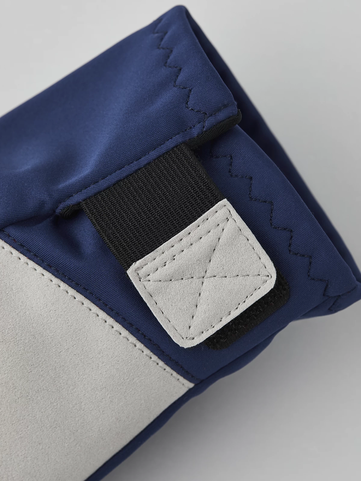 Hestra Biathlon Mitt - Navy 4 Hestra Biathlon Mitt - Navy - Image 2