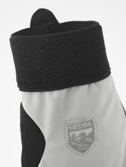 Hestra Windstopper Tracker 5-finger - Beige & Black -Hestra Store 670 96e7369e2d 39460 650100 4 original