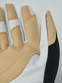 Hestra Climbers Long 5-finger - Offwhite & Black 8 Hestra Climbers Long 5-finger - Offwhite & Black -Hestra Store 725 d29040ebc7 31950 020100 4 original