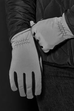 Hestra Maisie - Dark Grey & Black -Hestra Store 845 e38d040c7b 1000860 370100 original